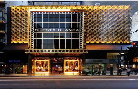 黄山门头设计与商业空间的纽带。