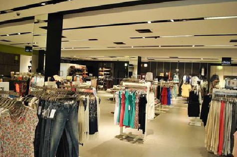 黄山商场里的店面怎么装修？